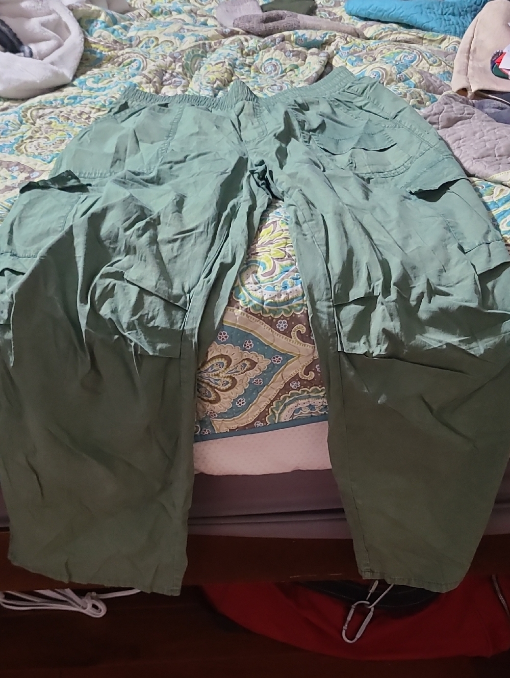 eesome Olive Green Lightweight Cargo Pants